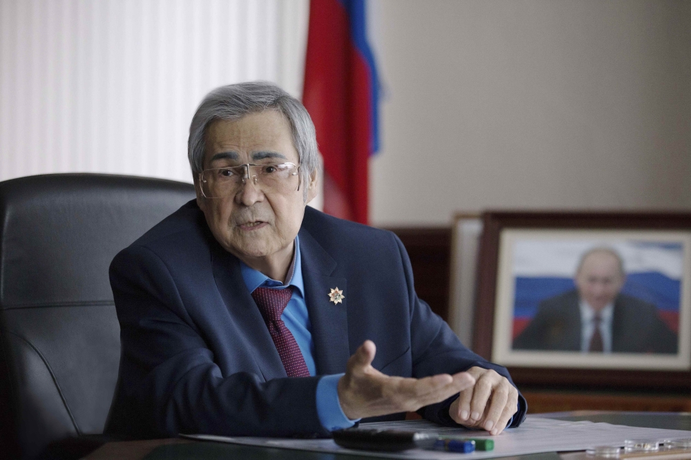Governor of the Kemerovo Region Aman Tuleyev speaks during a meeting in Kemerovo, Russia March 7, 2018. Picture taken March 7, 2018. REUTERS/Maxim Lisov