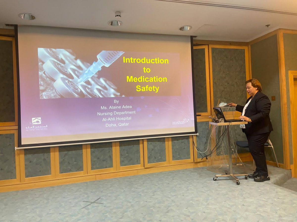 Alaine Adea, nursing educator at Al-Ahli Hospital, during her presentation on Medication Safety.